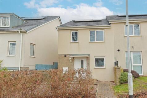 2 bedroom semi-detached house for sale