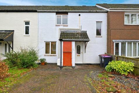 Brands Farm Way, Randlay, TF3 3 bed terraced house for sale