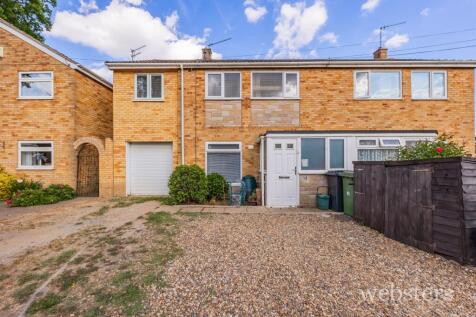 4 bedroom semi-detached house for sale