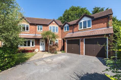 Fairisle Close, Oakwood DE21 5 bed detached house for sale
