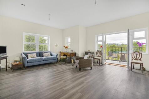 Castle Gardens, Watlington 2 bed retirement property for sale