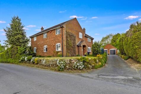 Shrewsbury SY5 4 bed detached house for sale
