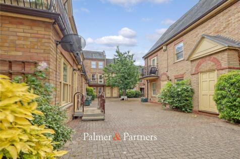 Godfreys Mews, Chelmsford CM2 2 bed apartment for sale