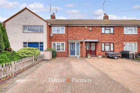 Cedar Chase, Maldon CM9 2 bed terraced house for sale