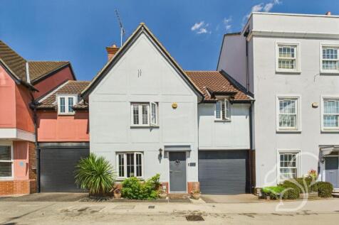 Peers Square, Chelmsford CM2 3 bed terraced house for sale
