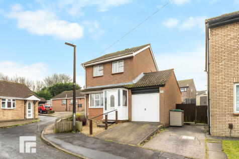 Hollyrood Close, Barry CF62 3 bed detached house for sale