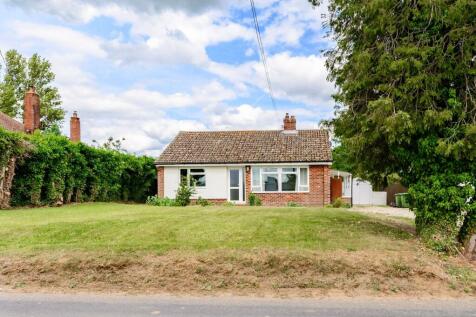 2 bedroom detached bungalow for sale