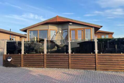 3 bedroom park home for sale