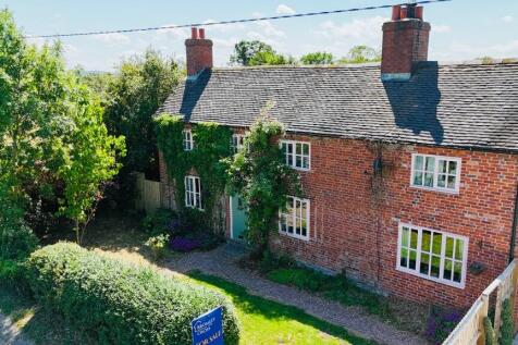 5 bedroom cottage for sale