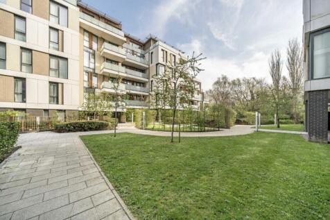 Quebec Way, London SE16 1 bed flat for sale