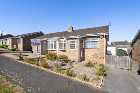 2 bedroom semi-detached bungalow for sale