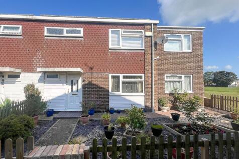5 bedroom end of terrace house for sale