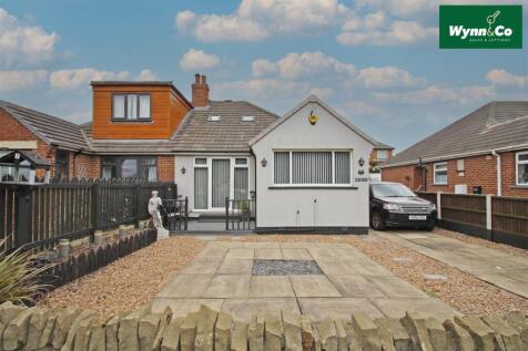 3 bedroom semi-detached bungalow for sale