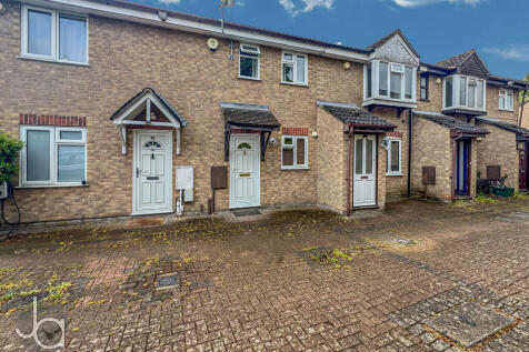 Enville Way, Colchester CO4 2 bed terraced house for sale