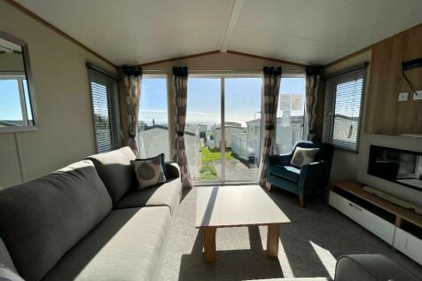 2 bedroom caravan for sale