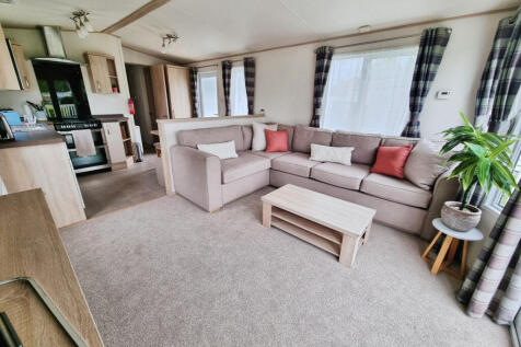 3 bedroom lodge for sale