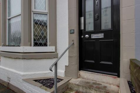 Moore Street, Blackpool FY4 4 bed end of terrace house for sale