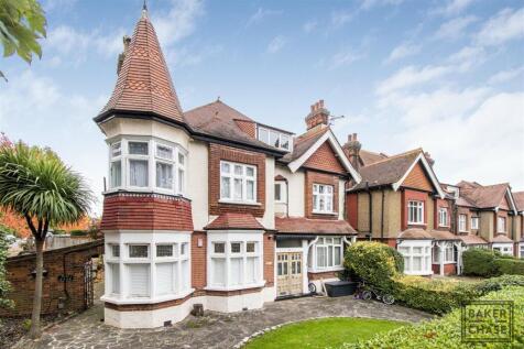 Aldermans Hill, Palmers Green N13 2 bed flat for sale