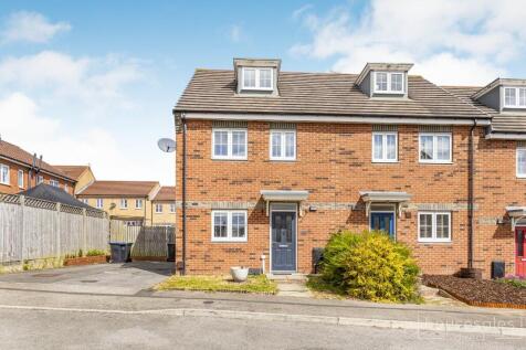 3 bedroom end of terrace house for sale