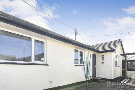 2 bedroom semi-detached bungalow for sale
