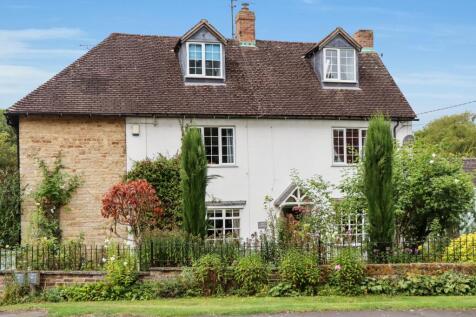 Bridge Lane, Ladbroke, Southam... 4 bed cottage for sale