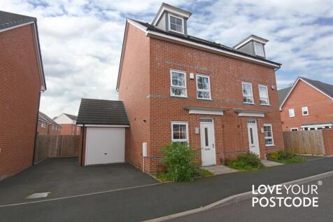 3 bedroom semi-detached house for sale