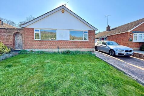 Marion Close, Chatham 2 bed bungalow for sale