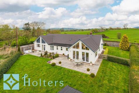 4 bedroom detached bungalow for sale
