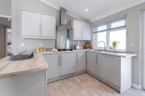 2 bedroom park home for sale