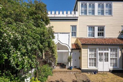 Jack Straws Castle, Hampstead NW3 3 bed house for sale