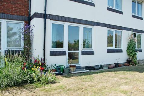 Brinton Lane, Hythe Flat for sale