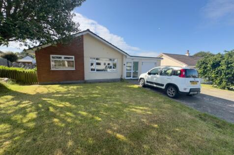 3 bedroom bungalow for sale