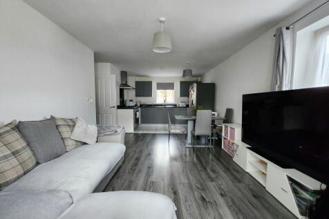 Nettle Way, Sheerness ME12 2 bed ground floor flat for sale