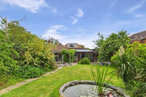 3 bedroom bungalow for sale