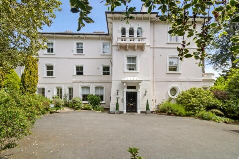 Lawnside, Albert Road South, Malvern... 2 bed apartment for sale