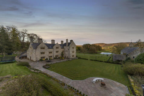 6 bedroom country house for sale
