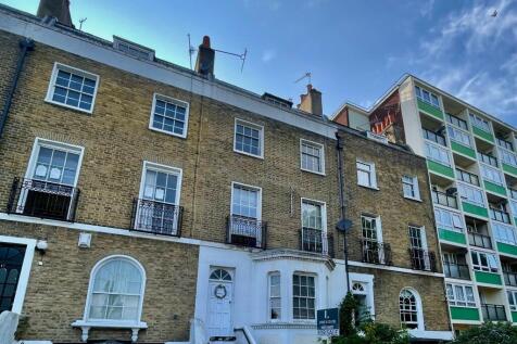 2 bedroom maisonette for sale