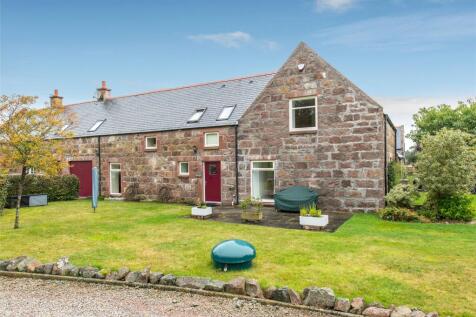4 bedroom link detached house for sale
