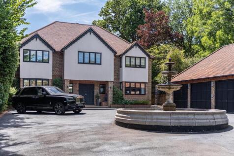 St. Leonards Hill, Windsor... 5 bed detached house for sale