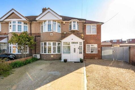 Shelley Crescent, Greater London TW5 5 bed semi