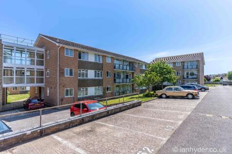 Westbrook, Lustrells Vale, Saltdean... 2 bed flat for sale
