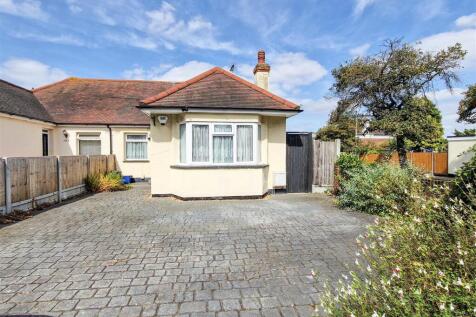 3 bedroom semi-detached bungalow for sale