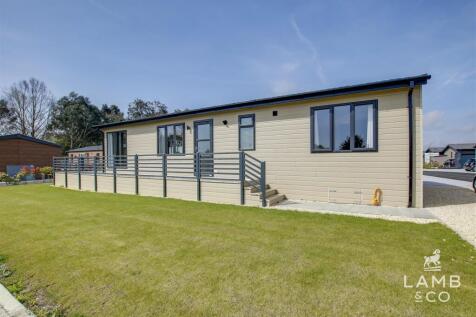 Seven Acres, St Johns Road... 2 bed park home for sale