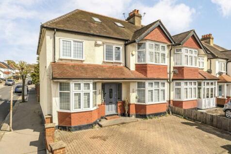 Green Lane, London 6 bed house for sale