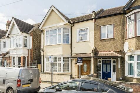 Fairview Road, London 4 bed end of terrace house for sale