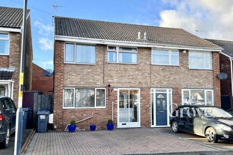 3 bedroom semi-detached house for sale
