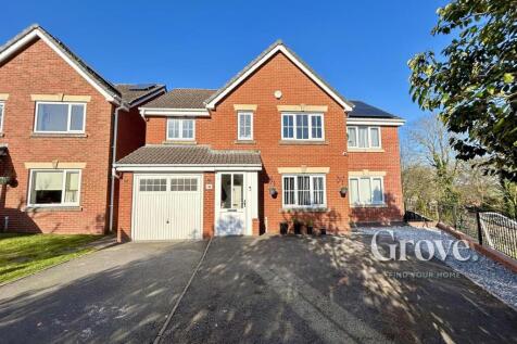 Cavalier Drive, Halesowen 5 bed detached house for sale