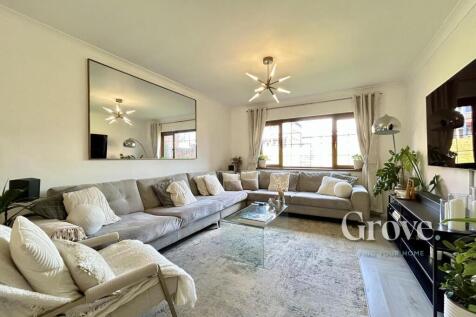 Reddal Hill Road, Cradley Heath 4 bed semi