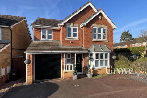 Parish Gardens, Pedmore 4 bed detached house for sale