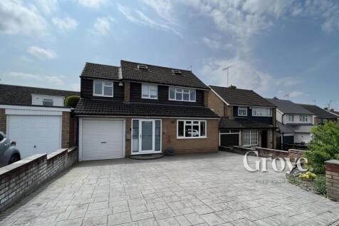Long Compton Drive, Hagley 4 bed detached house for sale